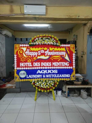 Papan Bunga di Mlonggo